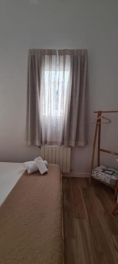 Hostal Andrea Sol Мадрид Екстериор снимка