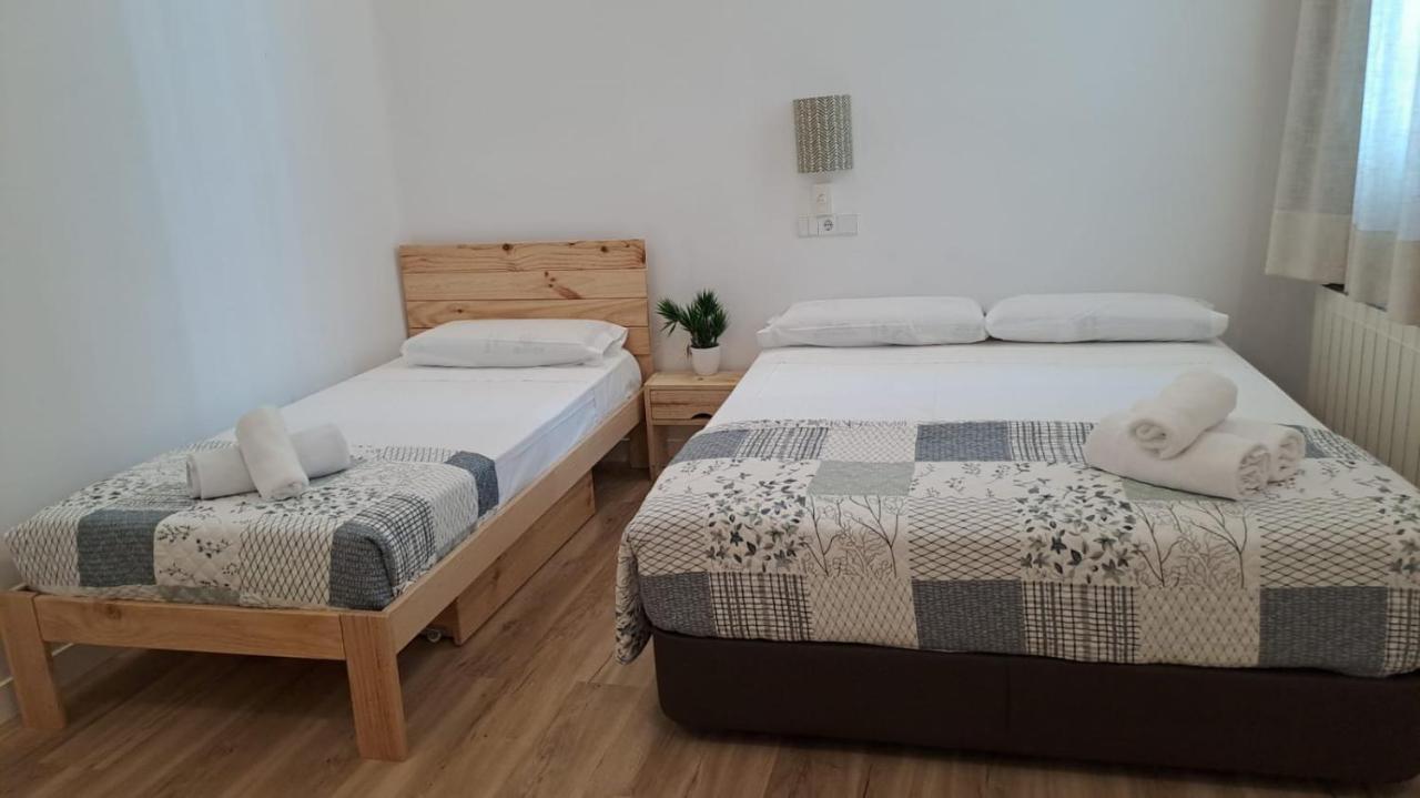 Hostal Andrea Sol Мадрид Екстериор снимка